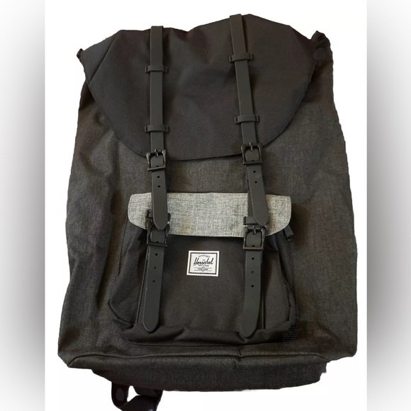 Herschel Supply Company Other - * Brand New* Herschel Supply Co Backpack ! Fits 15 in laptops